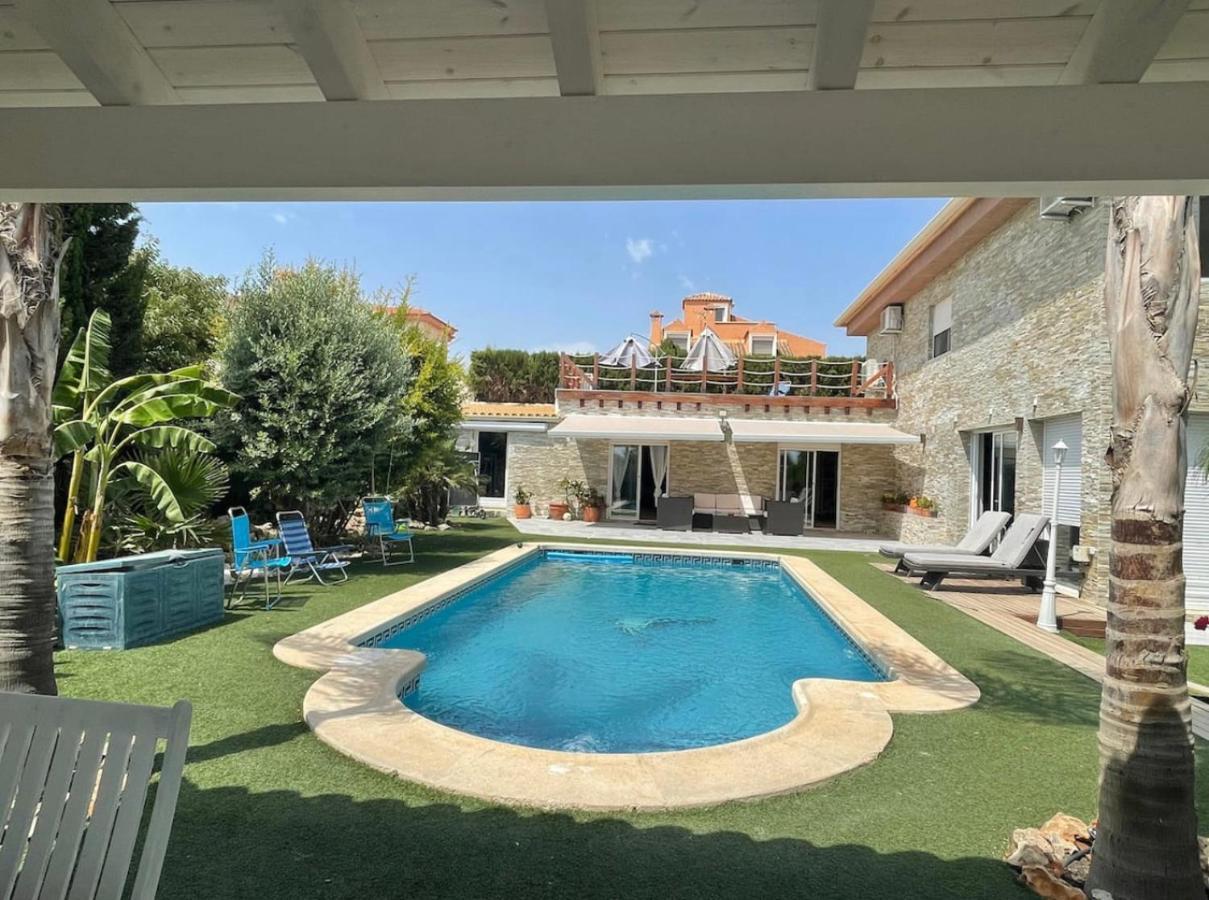 Habitación cama de matrimonio con baño privado San Vicente Raspeig Exterior foto