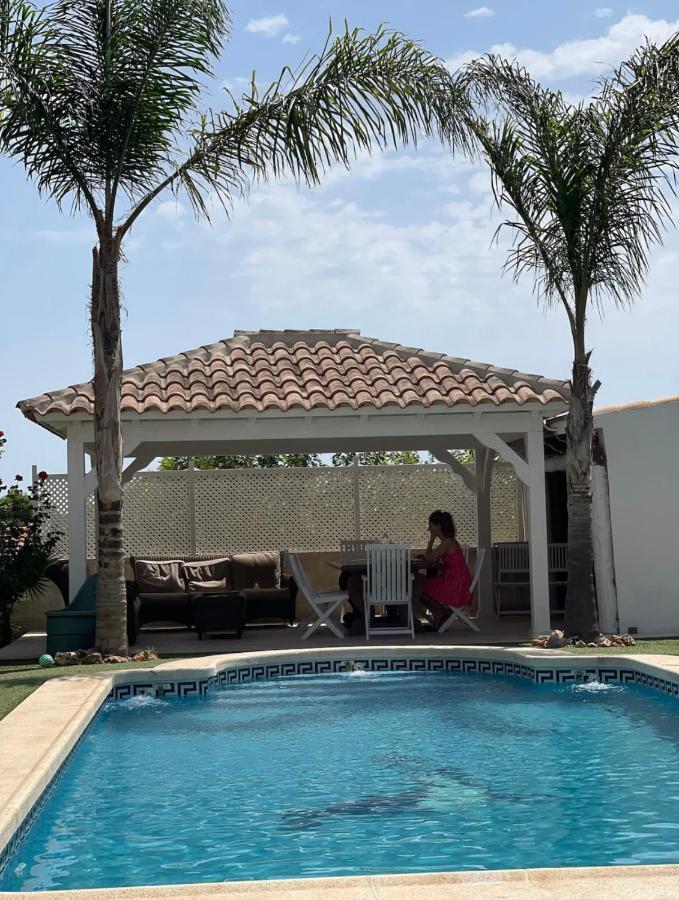 Habitación cama de matrimonio con baño privado San Vicente Raspeig Exterior foto